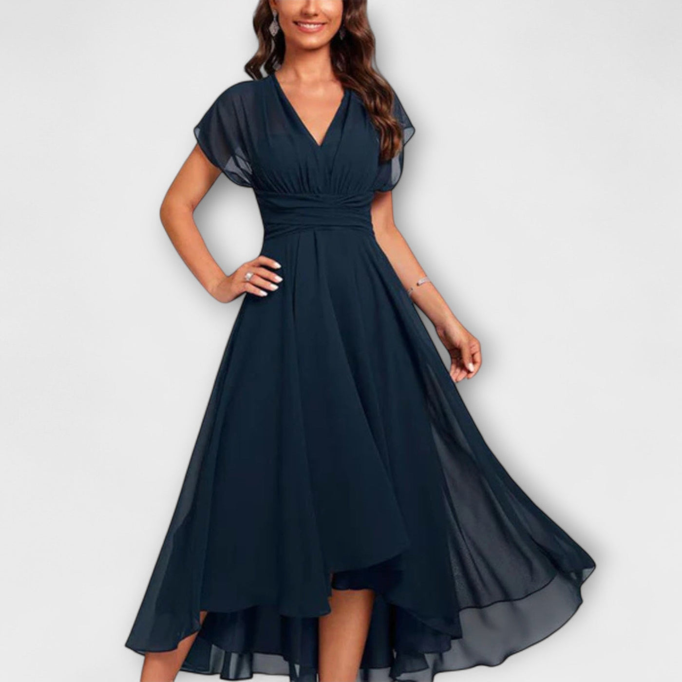 Vestido Christina de corte en V y línea A