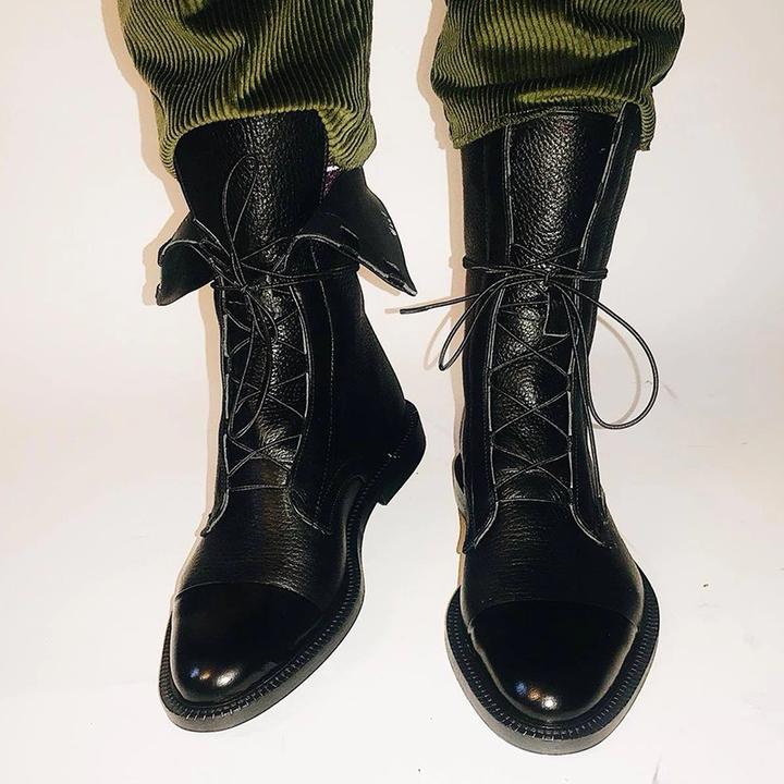 Anne - Bota Premium