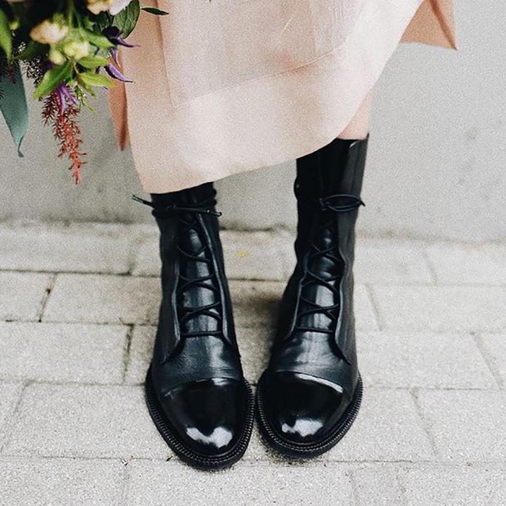 Anne - Bota Premium