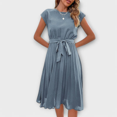 Claire - Vestido corto de manga corta plisado y casual