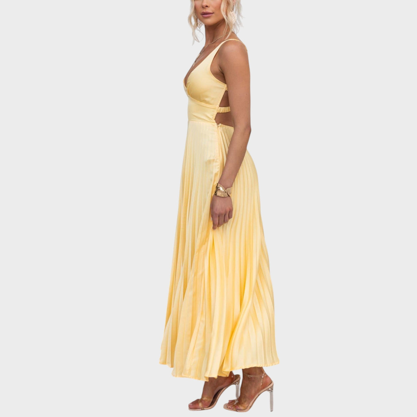 Aby - Maxivestido amarillo plisado con escote en V
