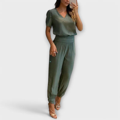 Irmelin – Elegante conjunto con top y pantalón