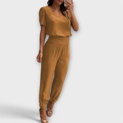 Irmelin – Elegante conjunto con top y pantalón